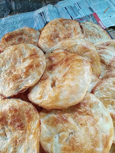 Kashmiri BakarKhani Pack Of 10.